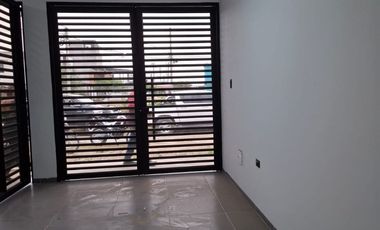 SE VENDE CASA NUEVA CON PLACA EN YOPAL