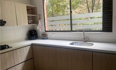 VENDO APARTAMENTO EN POBLADO EN LA FRONTERA