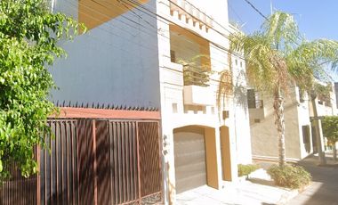 HERMOSA CASA DE RECUPERACION BANCARIA EN AGUSCALIENTES (AR)