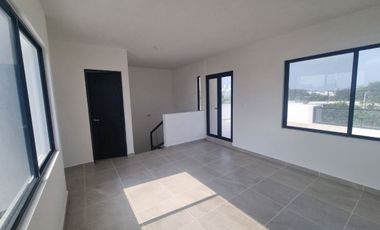 RENTO CASA EN BOCA DEL RIO, CERCA DE PLAZA EL DORADO
