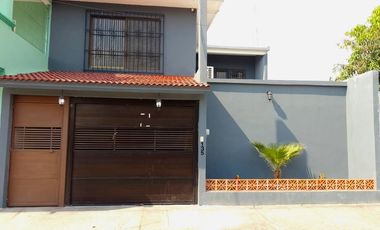 VENDO CASA EN VERACRUZ, VER, PRIVILEGIADA, EXCELENTE DISTRIBUCIÓN Y COMODIDAD TOTAL.