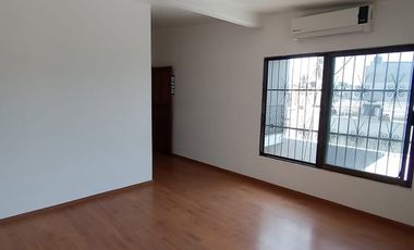 VENDO CASA EN VERACRUZ, VER, PRIVILEGIADA, EXCELENTE DISTRIBUCIÓN Y COMODIDAD TOTAL.