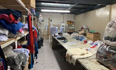 BODEGA, ALMACEN O TALLER CON OFICINAS
