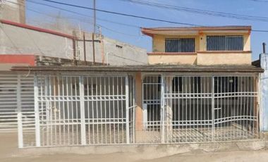 Casa en venta C Sánchez Mármol 720 San Miguel Comalcalco Tabasco Recuperacion Bancaria