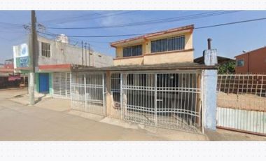 Casa en venta C Sánchez Mármol 720 San Miguel Comalcalco Tabasco Recuperacion Bancaria