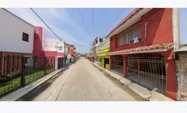 Casa en venta C. Malinche 210 San Miguel Comalcalco Tabasco Recuperacion Bancaria