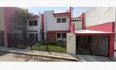 Casa en venta C. Malinche 210 San Miguel Comalcalco Tabasco Recuperacion Bancaria