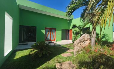 Venta ó renta de casa SIN muebles de un piso y 3 recámaras en Baspul