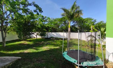 Venta ó renta de casa SIN muebles de un piso y 3 recámaras en Baspul