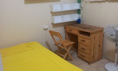 SUITE SEMIAMOBLADA EN RENTA, EN PLANTA BAJA, CON PATIO, EN URDESA CENTRAL, GUAYAQUIL.