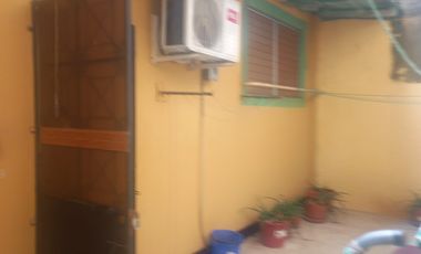 SUITE SEMIAMOBLADA EN RENTA, EN PLANTA BAJA, CON PATIO, EN URDESA CENTRAL, GUAYAQUIL.