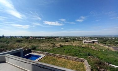 CASA EN VENTA EN FRACCIONAMIENTO LOMAS DE COCOYOC MORELOS