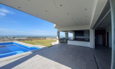 CASA EN VENTA EN FRACCIONAMIENTO LOMAS DE COCOYOC MORELOS