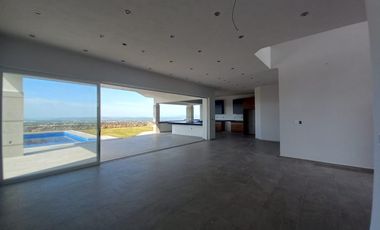 CASA EN VENTA EN FRACCIONAMIENTO LOMAS DE COCOYOC MORELOS