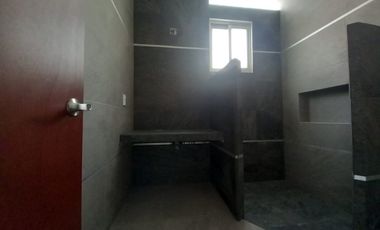 CASA EN VENTA EN FRACCIONAMIENTO LOMAS DE COCOYOC MORELOS