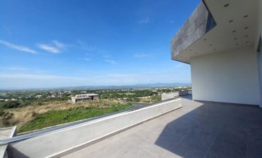 CASA EN VENTA EN FRACCIONAMIENTO LOMAS DE COCOYOC MORELOS
