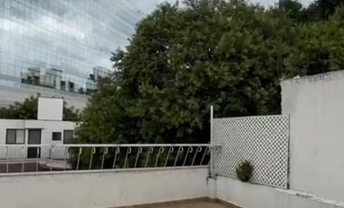 Casa en excelente ubicación, a una calle de liverpool Polanco.