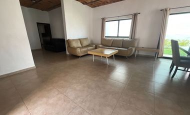 CASA + DEPARTAMENTO  ¡TU REFUGIO SOÑADO A ORILLAS DEL LAGO EN RIVIERA DE CHAPALA! 🌅