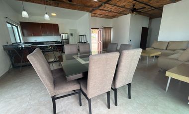 CASA + DEPARTAMENTO  ¡TU REFUGIO SOÑADO A ORILLAS DEL LAGO EN RIVIERA DE CHAPALA! 🌅