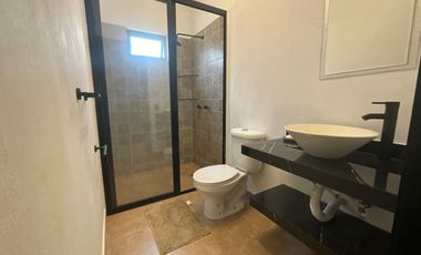CASA + DEPARTAMENTO  ¡TU REFUGIO SOÑADO A ORILLAS DEL LAGO EN RIVIERA DE CHAPALA! 🌅