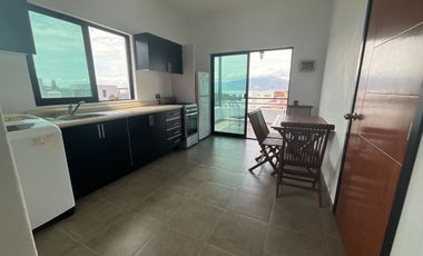 CASA + DEPARTAMENTO  ¡TU REFUGIO SOÑADO A ORILLAS DEL LAGO EN RIVIERA DE CHAPALA! 🌅