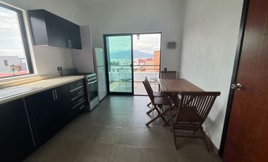 CASA + DEPARTAMENTO  ¡TU REFUGIO SOÑADO A ORILLAS DEL LAGO EN RIVIERA DE CHAPALA! 🌅