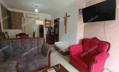 Venta de amplia casa en urbanización la Joya Guayas Ecuador