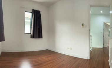 Twin House for Sale – Pruksa Village 32 Delight Donmuang - Local Road, Only 4 MB! Ready to Move In, 3 Bedrooms, Prime Location Near Donmuang Airport!