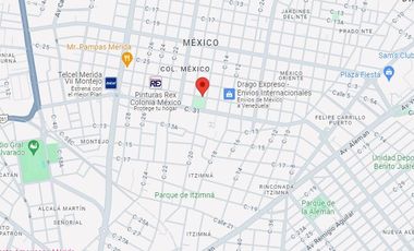 Oportunidad única de inversión de Remate Bancario de enorme casa con amplio jardín y alberca en Mérida