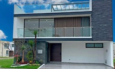 CASA EN VENTA DE 5 RECÁMARAS EN PARQUE CHIAPAS, LOMAS DE ANGELÓPOLIS