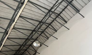 LOCAL COMERCIAL EN ALQUILER EN AVENIDA DEL EJERCITO