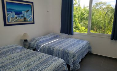 CASA 4 RECAMARAS PRIVADA ALTOZANO MERIDA