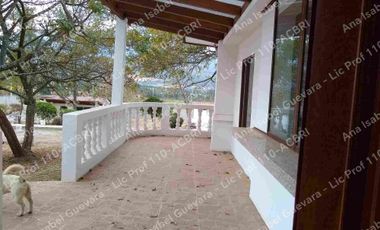 Rento 2 villas pequeñas, en un lugar seguro y rodeado de hermosos jardines, en Cotacachi