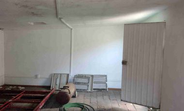 Rento Bodega con oficinas.