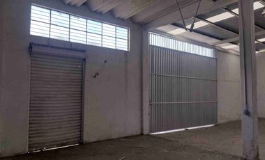 Rento Bodega con oficinas.