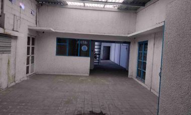 Rento Bodega con oficinas.