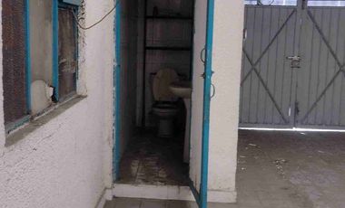 Rento Bodega con oficinas.