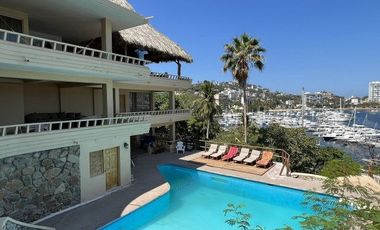 CASA DE PLAYA en Acapulco Guerrero con concesión de playa