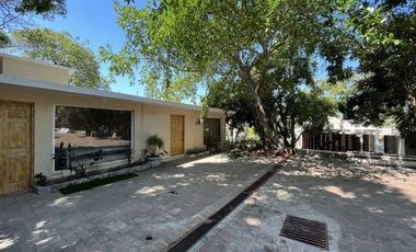 CASA DE PLAYA en Acapulco Guerrero con concesión de playa