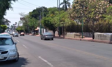 Local en renta en esquina, Av. Morelos Sur, Las Palmas, Cuernavaca, Morelos