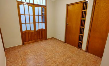 Se Alquila Departamento en 1er Piso con Cochera en Cercado de Ica