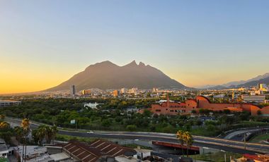Departamento Amueblado en Renta – Torre Una, Monterrey