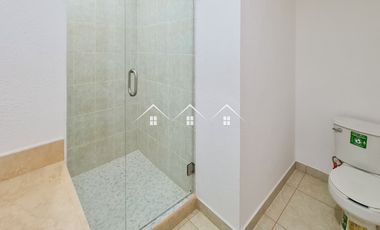 Departamento centrico en venta con hermosa vista al mar en el corazon de Puerto Vallarta