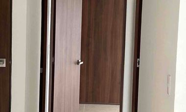 Triada, RENTA  departamento