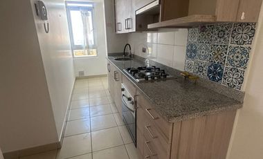 Arriendo departamento a pasos de hospital nuevo