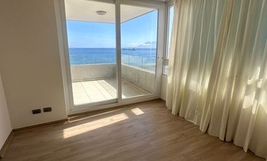 Arriendo departamento a pasos de hospital nuevo
