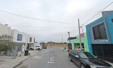 Casa A Precio De Remate Bancario En Puerta del Sol, Reynosa, Tamps.