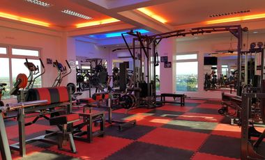 Freehold 1-Bedroom Apartment at Kandi Tower 2 Condominium for Sale