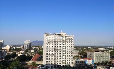 Freehold 1-Bedroom Apartment at Kandi Tower 2 Condominium for Sale