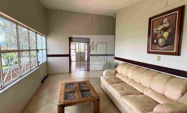 CUARTOS EN RENTA APIZACO